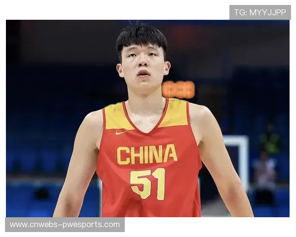 杨瀚森背靠背出战雄鹿，能否再获登场时间受关注