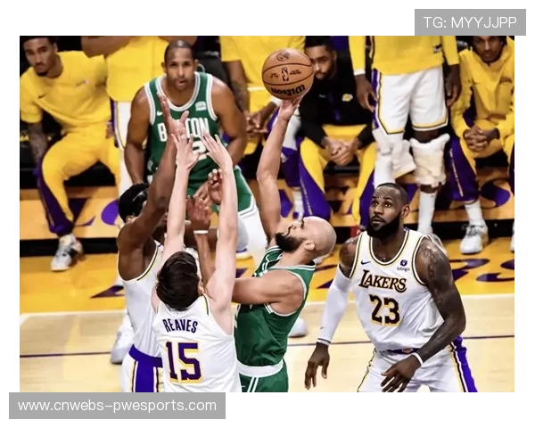 凯尔特人终结活塞13连胜，布朗33分10板率队翻盘